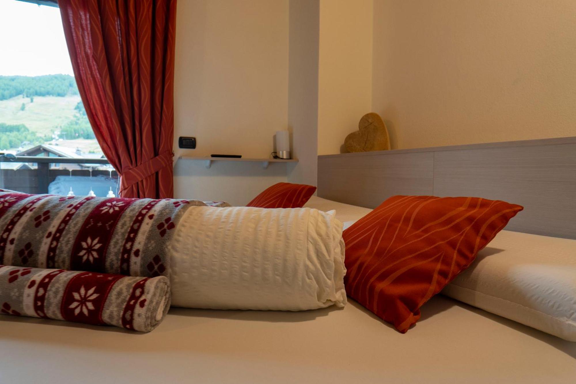 Al Camanel Appartement Livigno Buitenkant foto