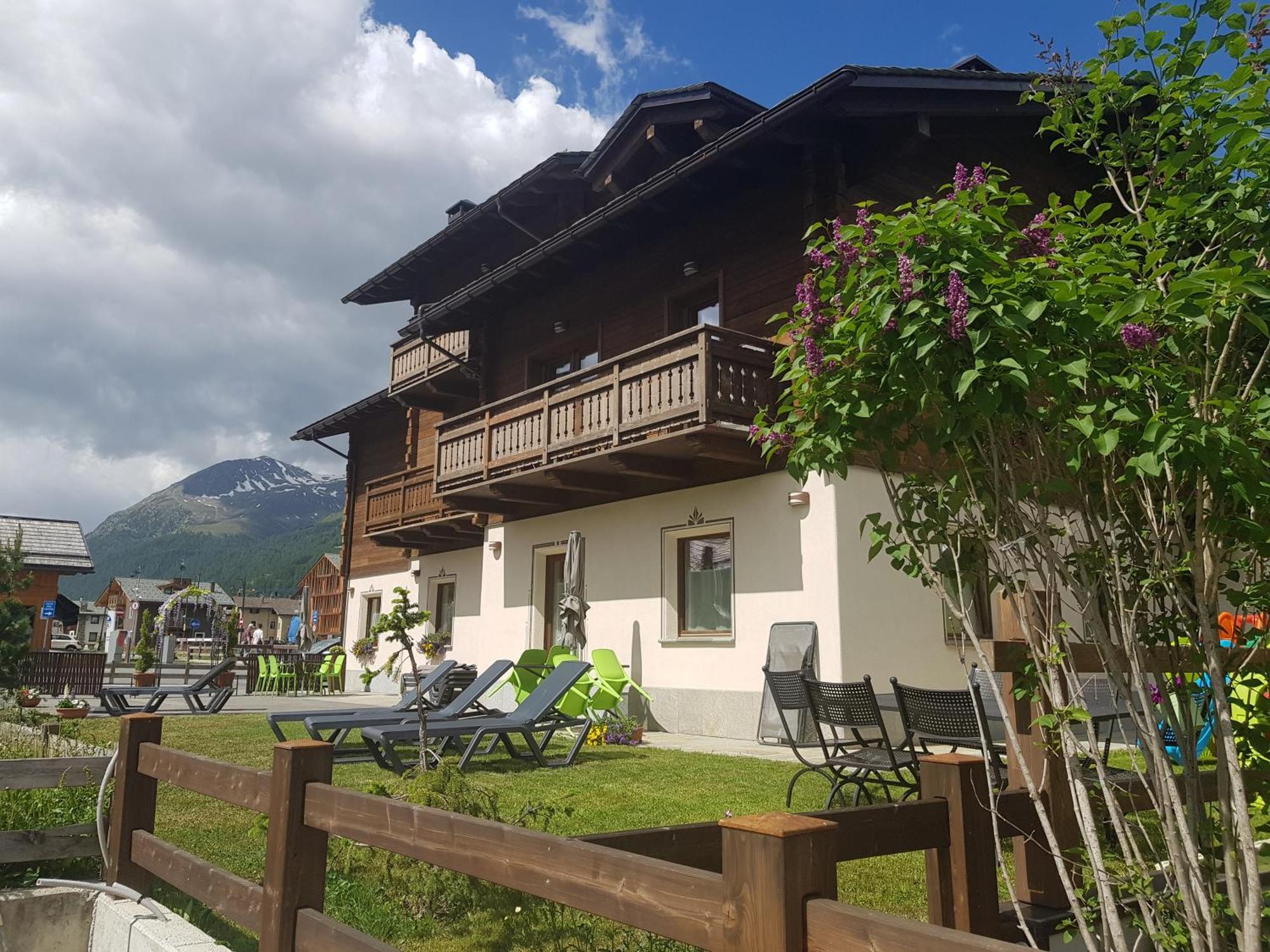 Al Camanel Appartement Livigno Buitenkant foto