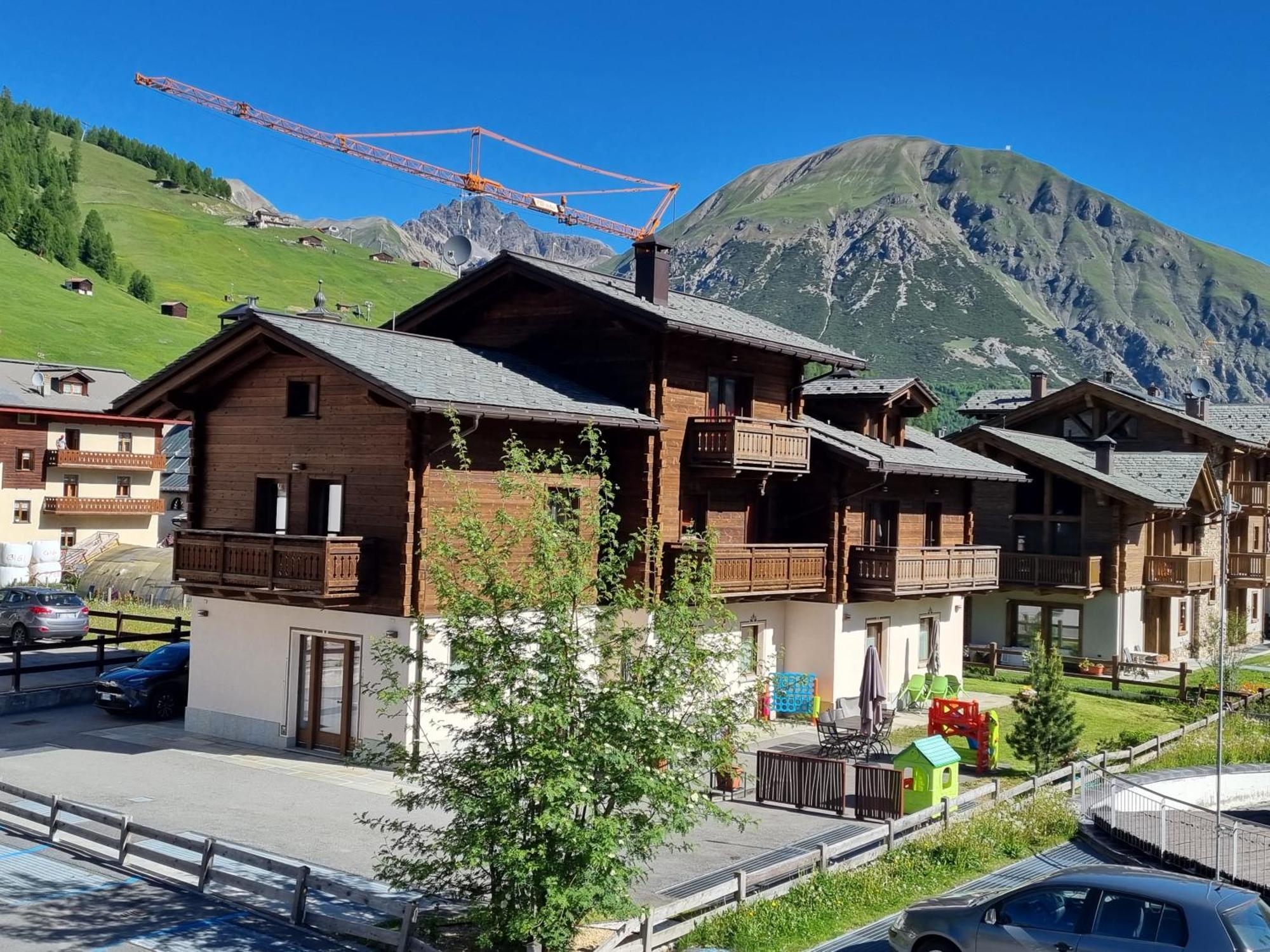 Al Camanel Appartement Livigno Buitenkant foto